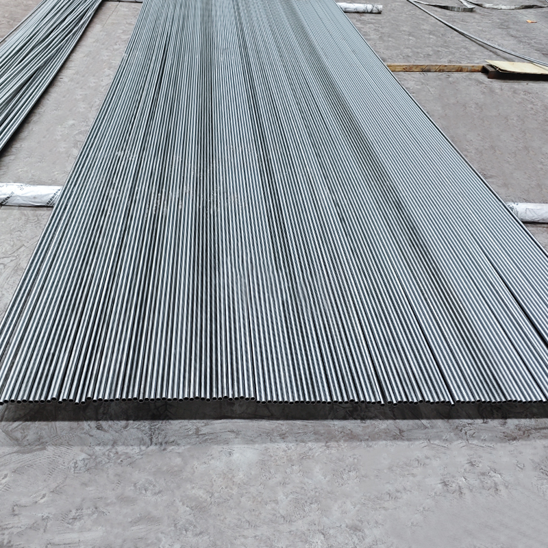Hindi kinakalawang na Steel Heat Exchanger Tubes – ASTM A213 / A249, EN 10216-5 | Seamless at Welded